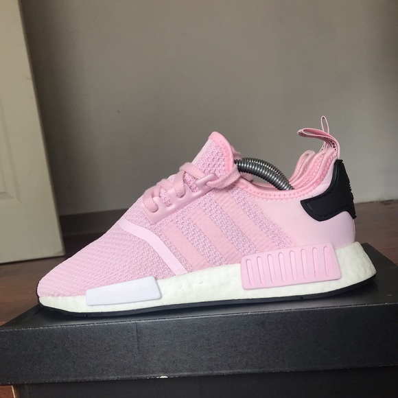 nmd r1 clear pink